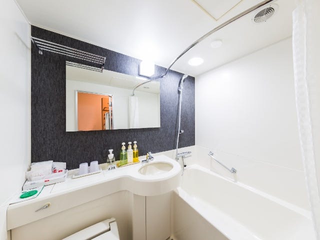 あけましておめでとうございます。 2024年も多くのお客さまにお会いできることをスタッフ一同、楽しみにしております。本年も変わらぬお引き立てのほど、よろしくお願い申し上げます。 皆さまにとって、笑顔に満ち溢れた一年となりますように。あけましておめでとう