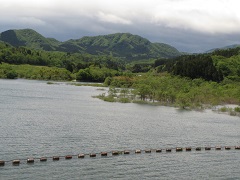 七ツ森湖畔公園 - Wikipedia