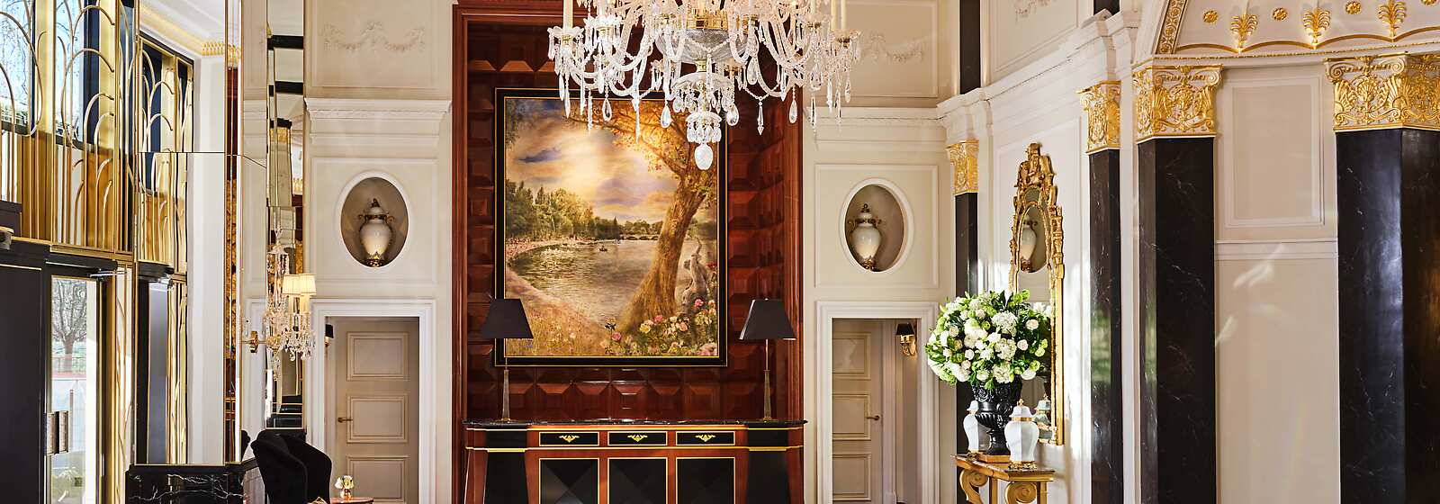 日本橋三越本店 英国展2025 」ドーチェスターホテルのスコーンはズバリ私好みで感激。 : あれも食べたい、これも食べたい！ＥＸ