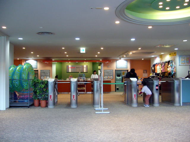 日産スタジアムの案内図 日産ウォーターパーク ～おでかけインフォ～ 体験・プール ⇒ 横浜・川崎エリア