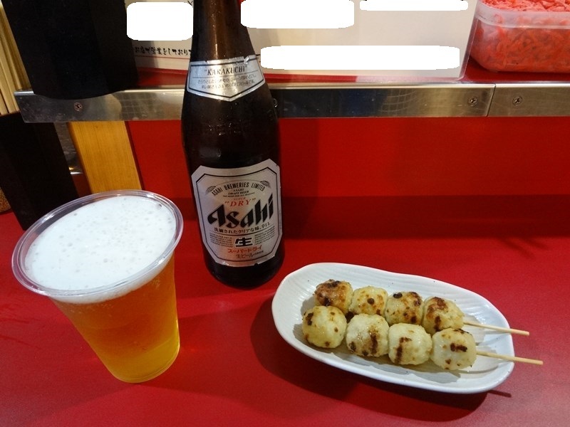 九州へ💨 ご挨拶でまずは福岡入り‼️ 夜は中州の屋台横丁へ😃見るだけ。笑 食事はとりあえず福岡なのでもつ鍋食べましたー。空いた時間で回りたいところも沢山あるので、動き回りたいと思います♪♪九州福岡ご挨拶周りもつ鍋中洲屋台横丁浦野祥鷹