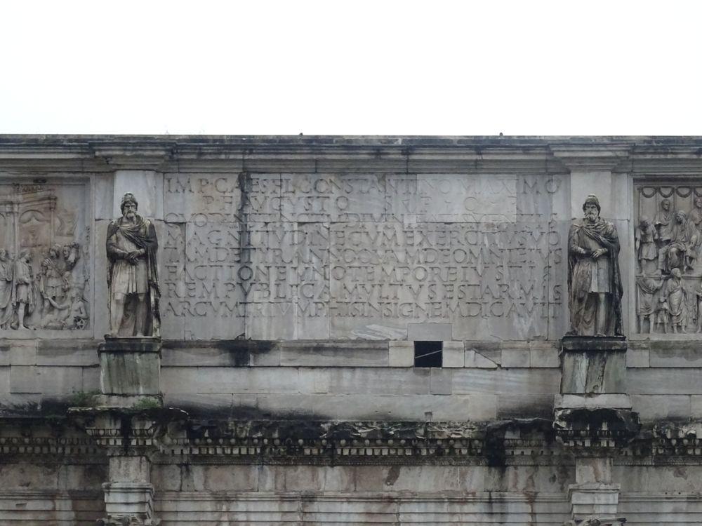 イタリア・ローマの青い空にコンスタンチンの凱旋門」の動画素材 ロイヤリティフリー 1068685544Shutterstock