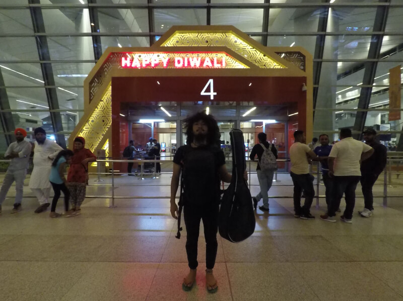 空港お土産 デリー空港ターミナル3の買い物お土産ショップ - つれづれ天竺記