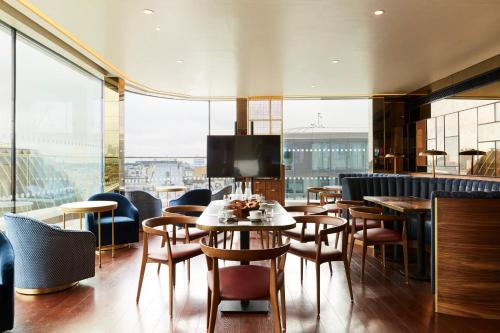 レスタースクエアのODEONがリニューアル みゅうロンドンブログオプショナルツアー・現地ツアーの みゅう