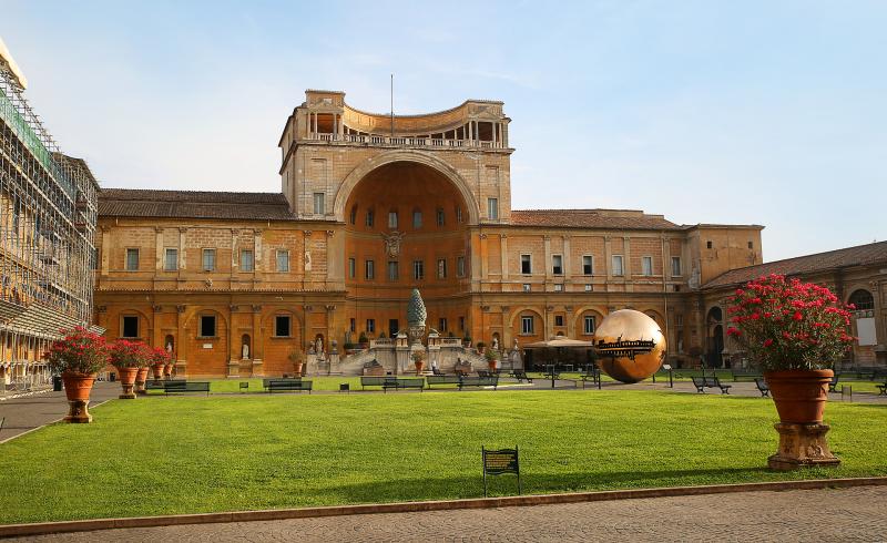 バチカン美術館4つの見どころ＆現地で役立つ館内ガイド！ローマイタリア旅行大全