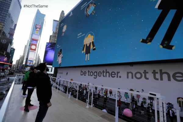 巨大ビルボードからハンドバッグに : ニューヨークの遊び方