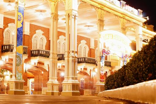 東京ディズニーリゾート、無料のアトラクション優先パスを7月26日より導入決定 - GAME Watch