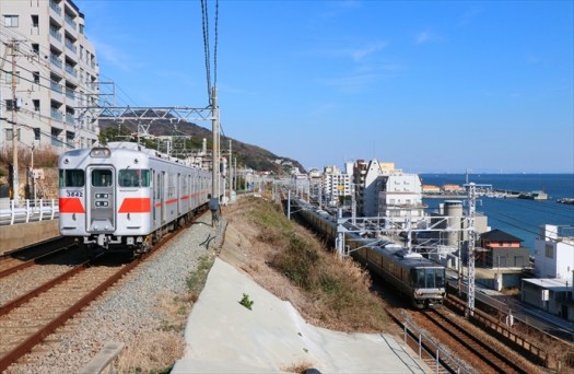 阪急大阪梅田駅から大阪梅田ツインタワーズ・ノースへの行き方 マップと写真でわかりやすく案内大阪駅ガイド