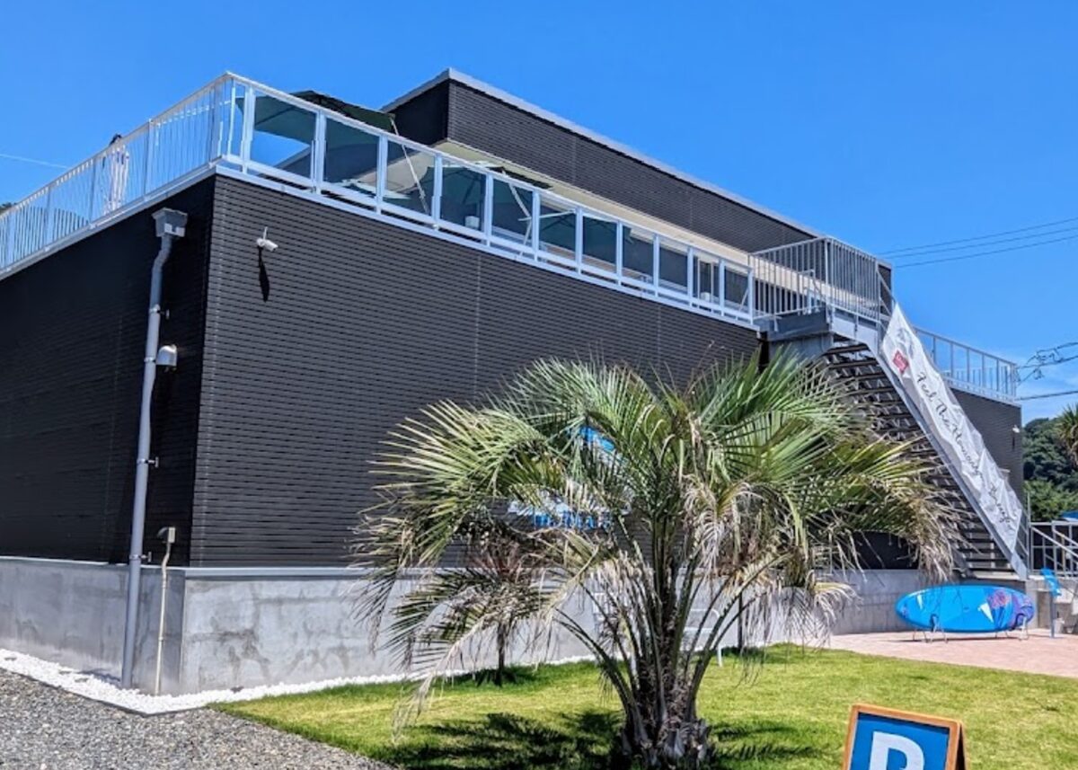 ザ・アイランド 西脇海岸通り店Setochi-shi Okayama