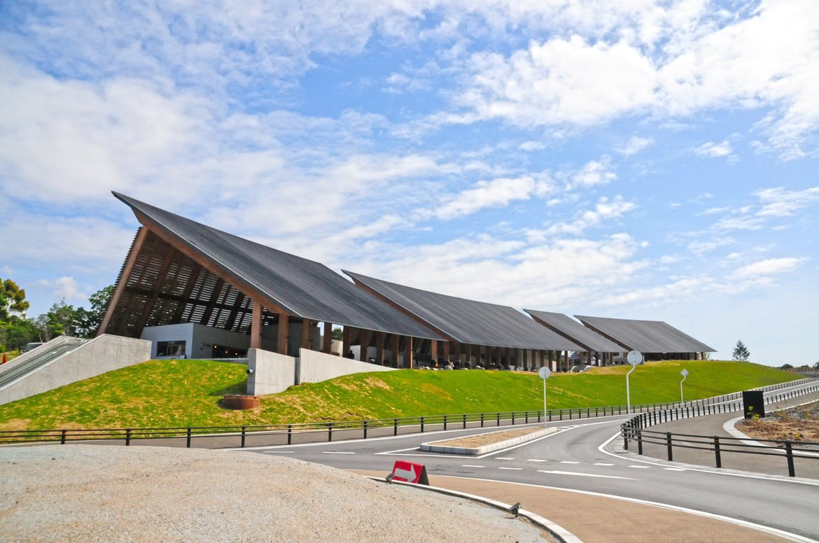 VISON: 日本最大級の商業リゾート体験