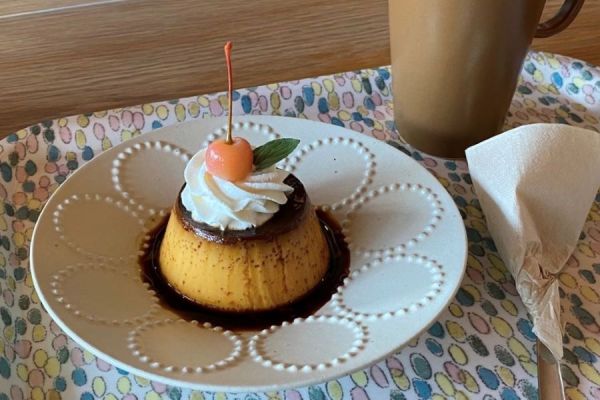 家と庭皆川明「ミナ ペルホネン」の世界に浸れるカフェ 家と庭 表参道＆原宿のメディア - OMOHARAREAL