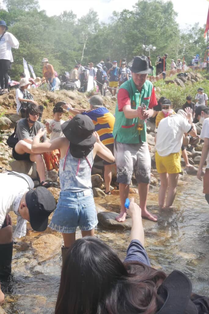 フジロック '24』新作グッズ続々登場 ビギナー必見の持ち物＆服装ガイドなどお役立ち情報も公開SPICE - エンタメ特化型情報メディア スパイス