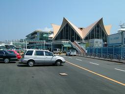 釜山港国際旅客ターミナルが新しくなって移転～最新情報～: 釜山のあんない人