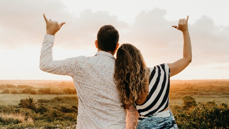 巨人、V旅行から帰国 吉川尚輝、初のハワイは「毎日ゴルフ」 - サンスポ