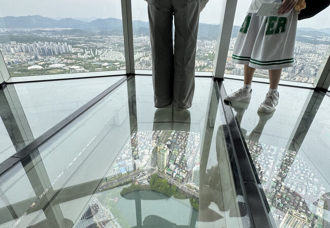 ソウル ロッテワールドタワー Seoul Sky展望台 割引チケットNOL 인터파크투어