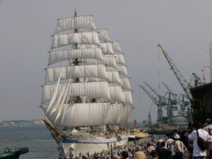 港町・神戸で見る豪華客船。どんな船がいつ、どこに来る？ – Feel KOBE 神戸公式観光サイト