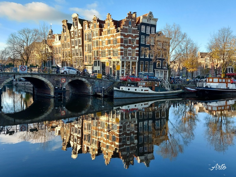 オランダ 放射状の街並みに感動するアムステルダム市内観光オプショナルツアー５選 - おすすめ旅行を探すならトラベルブック TravelBook