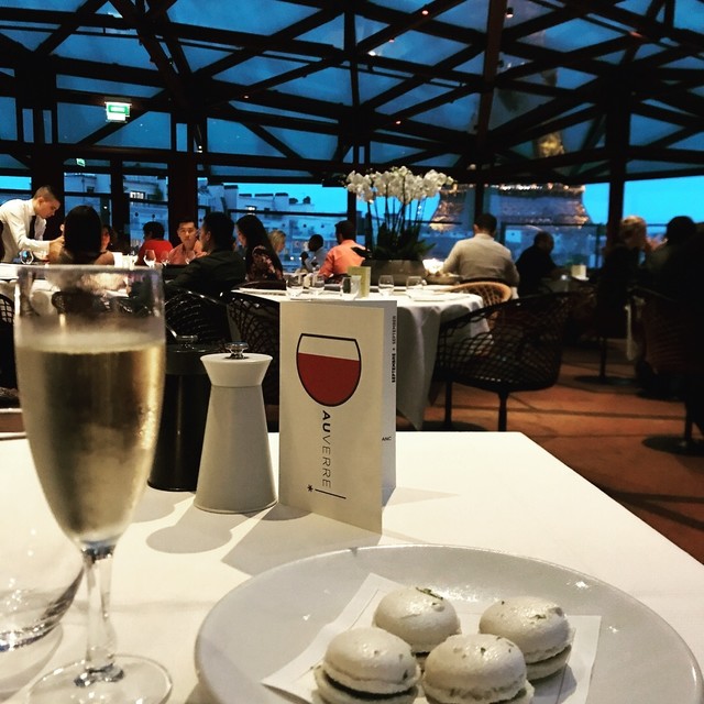 パリグルメ エッフェル塔近くのカフェ・レストラン完全ガイド18選