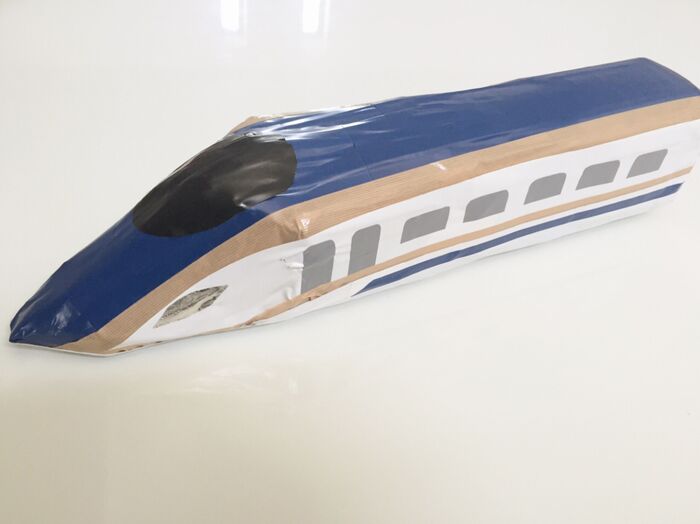 トレインボトルウォーター E8系山形新幹の商品ページ卸・仕入れサイト スーパーデリバリー