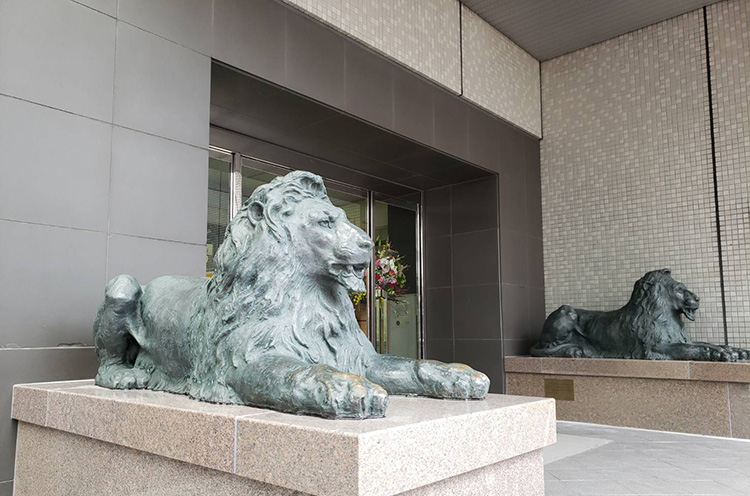 やなせたかしと三越 ～3頭のライオンとの出会い～名古屋栄三越三越 店舗情報