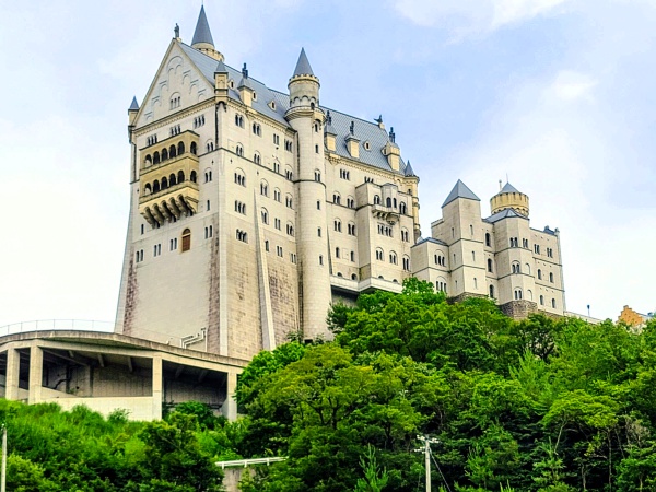 姫路」の 太陽公園 ってどんなところ？ トリックアートとSNSスポットで家族で写真を撮ろう！クルールはりま— おでかけ