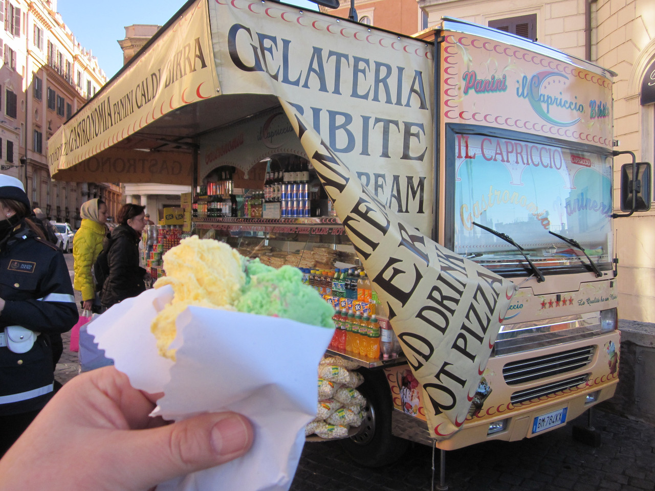 洞爺湖「レークヒル・ファーム」のジェラート胡乱 うろん な日々