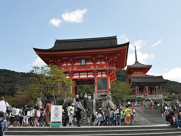 世界遺産「清水寺」の観光・見どころ自然と歴史が織りなす絶景THE THOUSANDKYOTO ザ・サウザンド京都 宿泊・観光に最適な京都駅徒歩2分のラグジュアリーホテル＜公式＞