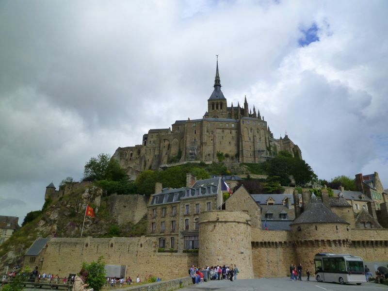 モンサンミッシェル徹底解説～ラプンツェルのお城のモデル～イロハニアート