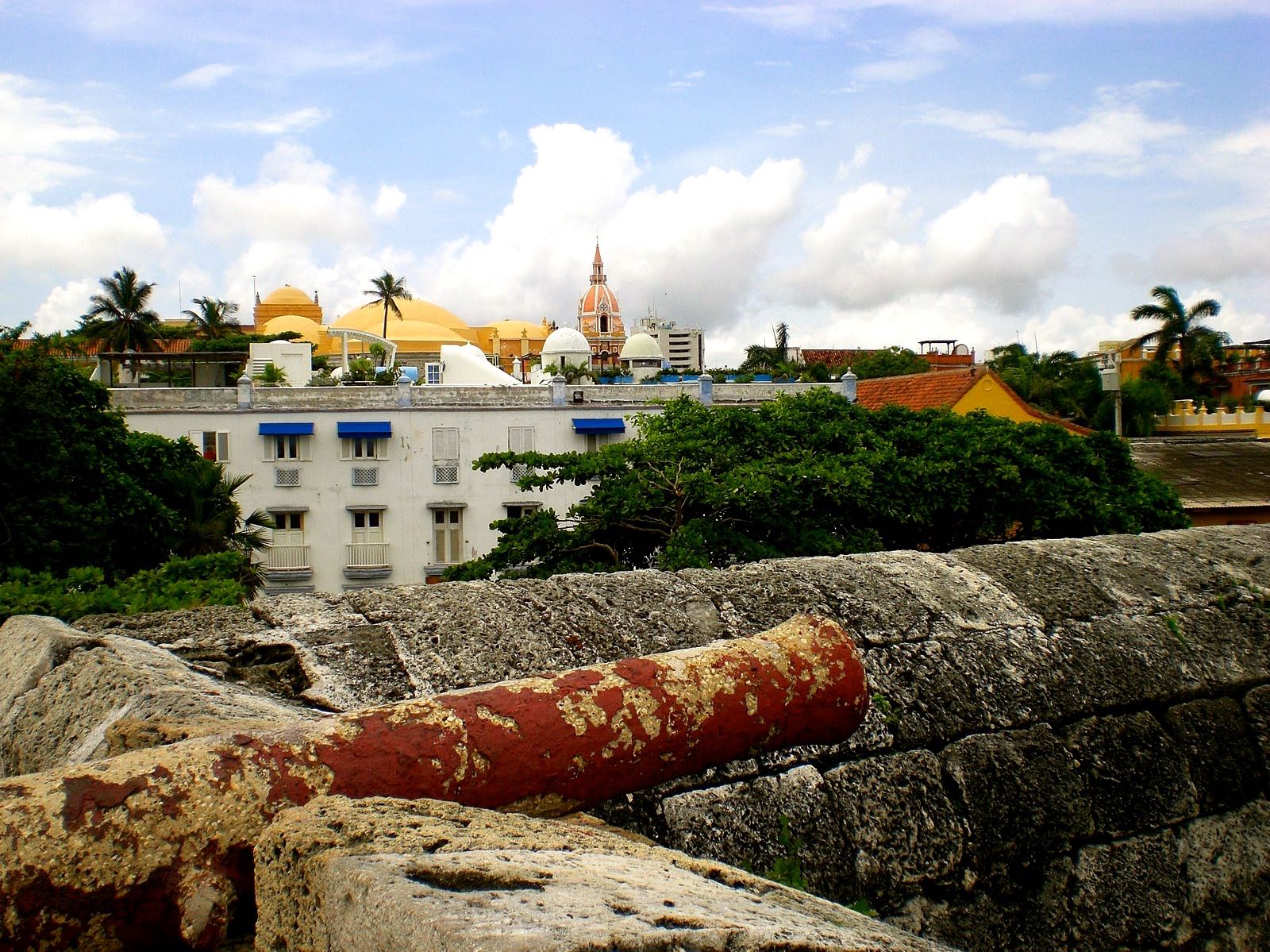 カリブ海のビーチリゾートを楽しもう！常夏のまばゆいのカルタヘナ - 日本人いない場所