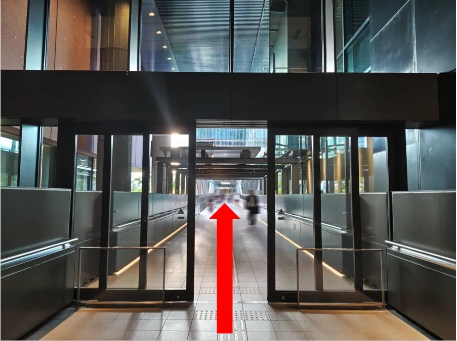 JR大阪駅から、うめきた広場への行き方 マップと写真でわかりやすく案内大阪駅ガイド