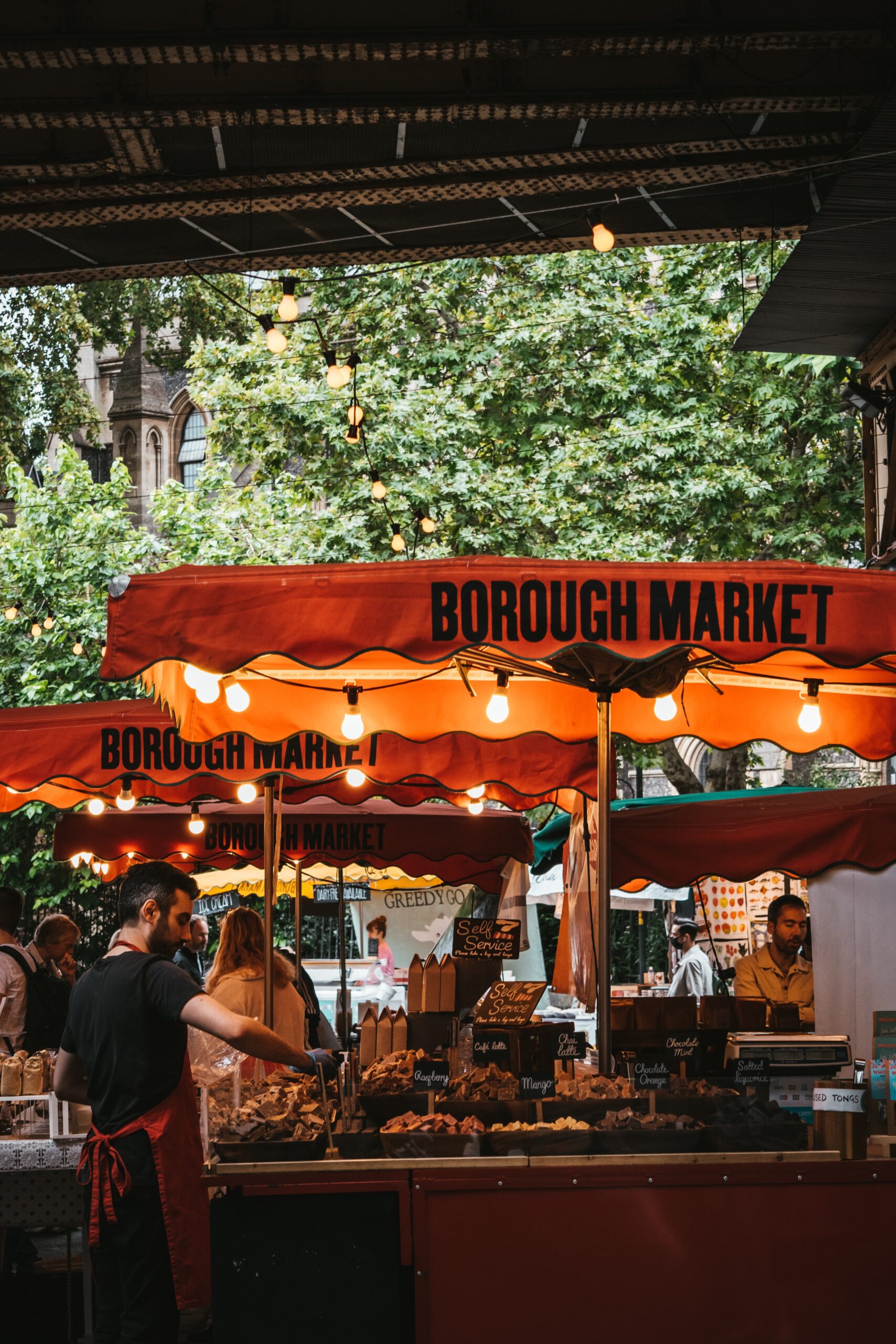 世界の市場 イギリスの食の最先端！ロンドン最古のフードマーケット「バラマーケット Borough Market 」を散策する - GOTRIP