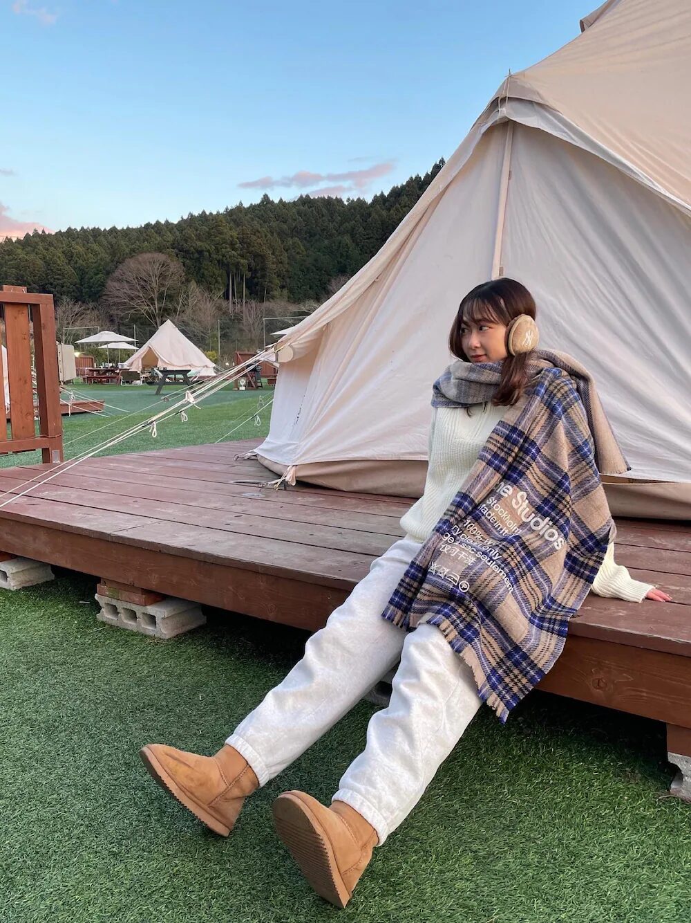 夏の旅行の服装はどうする？快適に過ごせて着回しやすいアイテムとおすすめのグランピング施設3選！ - リゾートグランピングドットコム