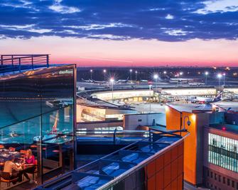 シェレメーチエヴォ国際空港からの直行便 – Europefly