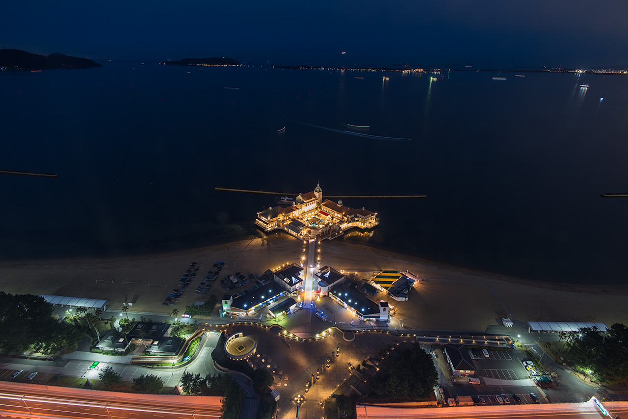 福岡41 福岡タワー-3 夜景 スカイラウンジで休憩 ☆先進映像「天空の世界」を体感』福岡県の旅行記・ブログ by マキタン２さん フォートラベル