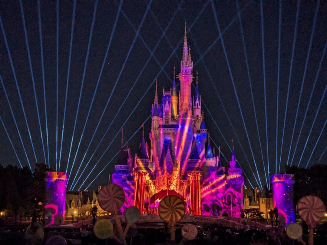 公式 本日からスタート！冬の季節ならではの2つのパークの様子をお届けします☆東京ディズニーリゾート・ブログ東京ディズニーリゾート