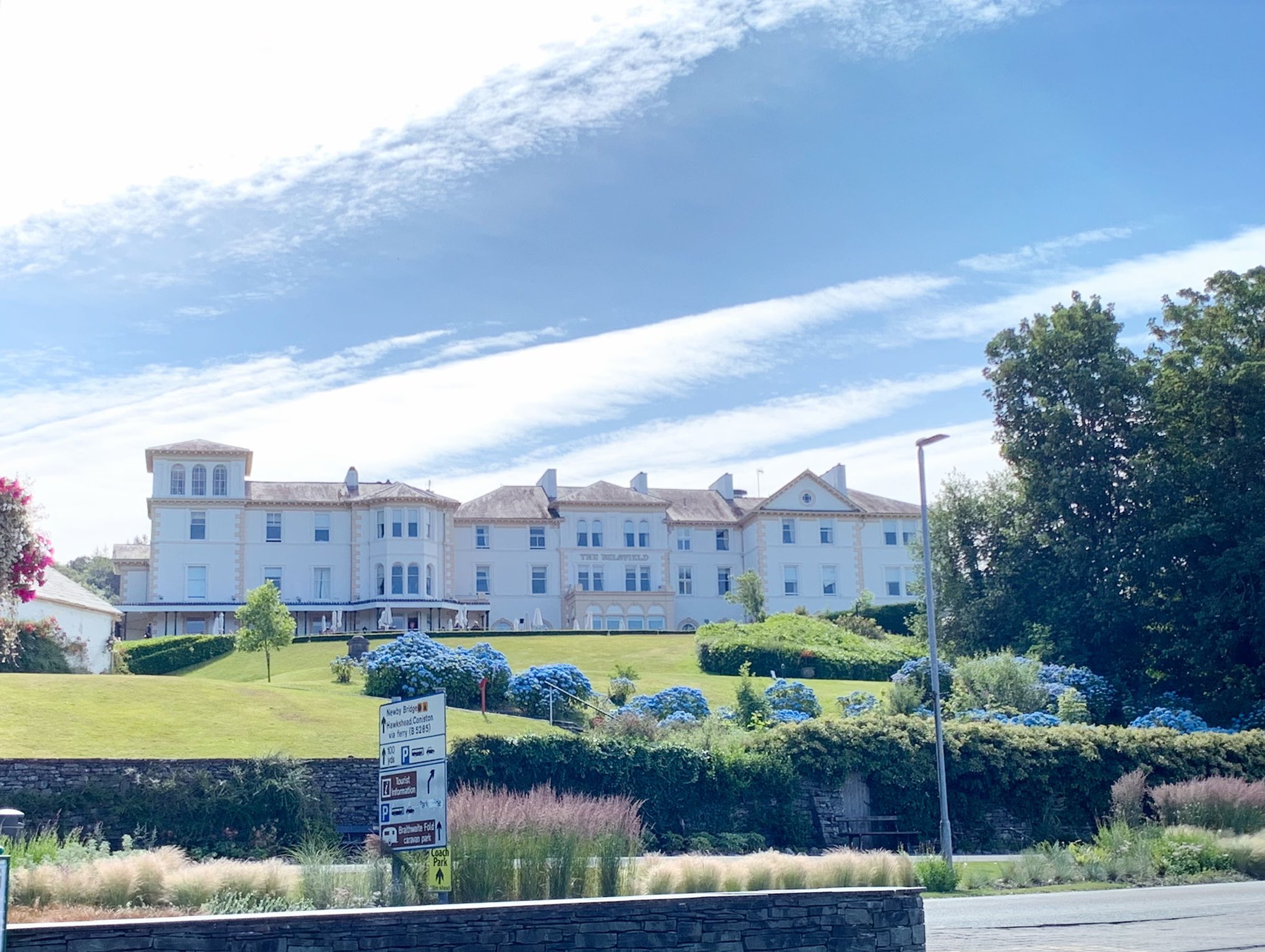 ウィンダミア マナー ホテル