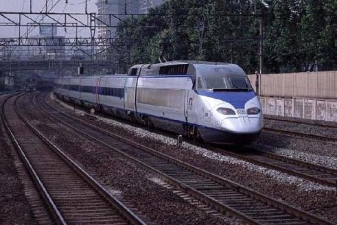 韓国の次世代高速鉄道、「ＫＴＸ山川」と比較するとJoongang Ilbo中央日報