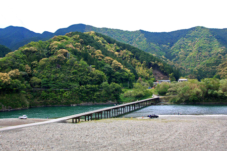四国の沈下橋に行くの巻使い倒させていただきます