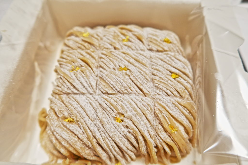 ◇和菓子屋のモンブラン～小波 こなみ 』by にっさいパパ : 鎌倉五郎本店 羽田空港第１ターミナル店 - 羽田空港第１ビル 和菓子食べログ