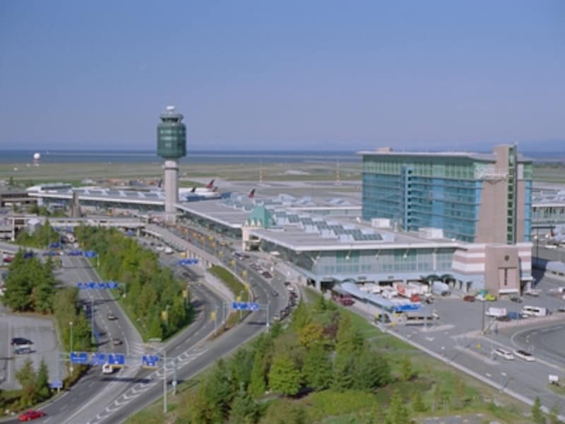 バンクーバー国際空港から市内まで電車で移動する方法！HISカナダ研修生による How toシリーズ第1弾