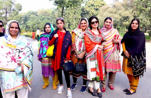 刺Embroideredデザイナーインド パキスタン女性お祝いファッションフォーマルコレクションパキスタンスタイルサルワールスーツAlibaba.com