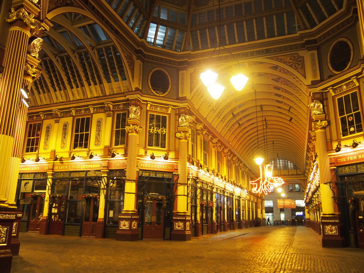 レドンホールマーケットは歩くだけで楽しいロンドンの歴史ある観光名所ロコタビ