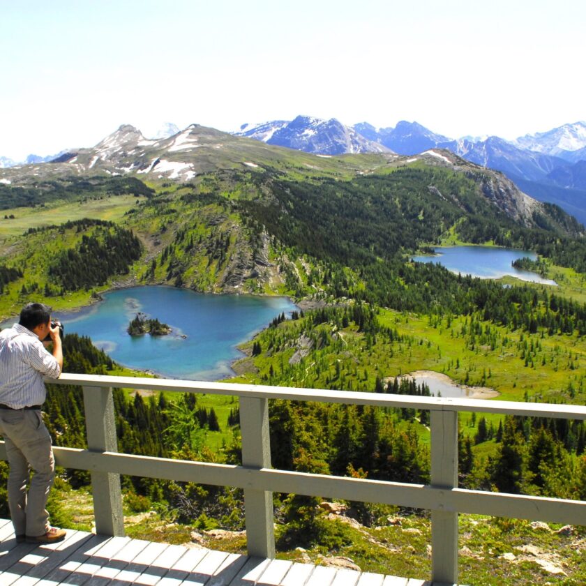 カルガリー：2日間のバンフ国立公園ハイライト夏季ツアーGetYourGuide
