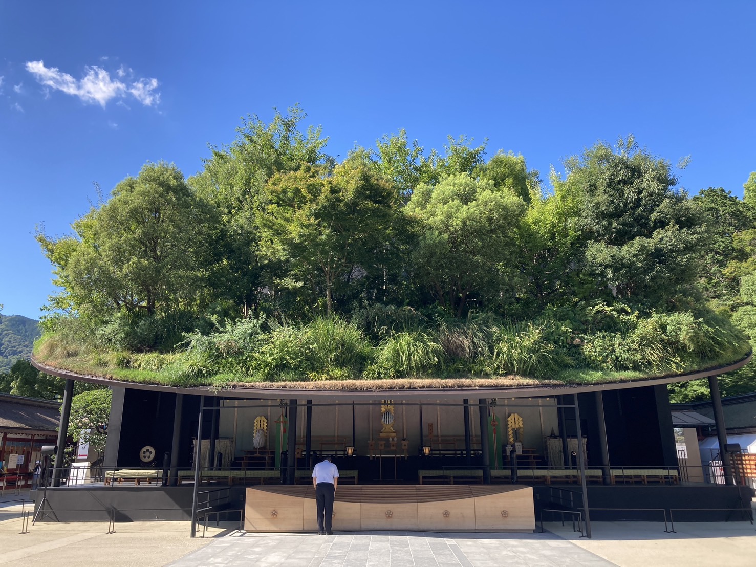 ターミナル間の移動ドバイ国際空港ご出発前にエミレーツ航空 日本