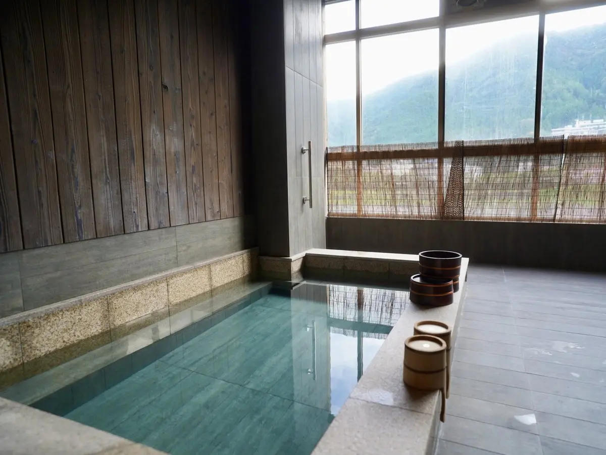 桜 River Side Stay 下呂温泉 源泉かけ流しを超える100%純生貸切温泉は体験型