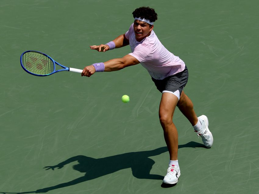 ベン・シェルトン - プロテニスプレーヤースポーツロレックス ファミリーロレックス®