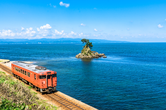 おとなり魅力スポット富山編 道の駅 氷見「氷見漁港場外市場 ひみ番屋街」・「氷見温泉郷 総湯」