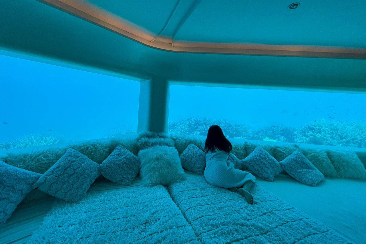 海底の様子を窓から見ることが可能な水中ホテルの美麗な写真20枚 - GIGAZINE