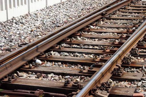 まっすぐ続く線路の無料の写真素材 - ID.569フリー素材 ぱくたそ