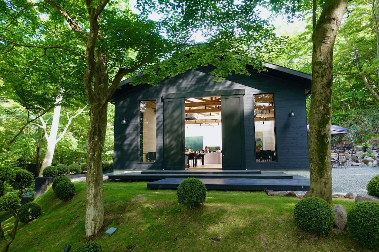 コロナ禍オープンで穴場？！ ニコライ バーグマン 箱根 ガーデンズ この夏の箱根旅でおすすめ！ 小学生以下は無料、ピクニックしながら散策が楽しい♡HugKum はぐくむ